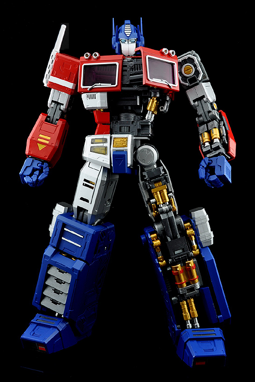 ULTIMETAL UM-01 OPTIMUS PRIME